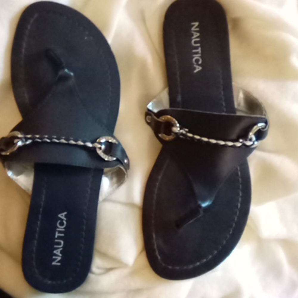 Nautica Sandles black size 8